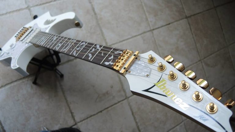 Ibanez Steve Vai